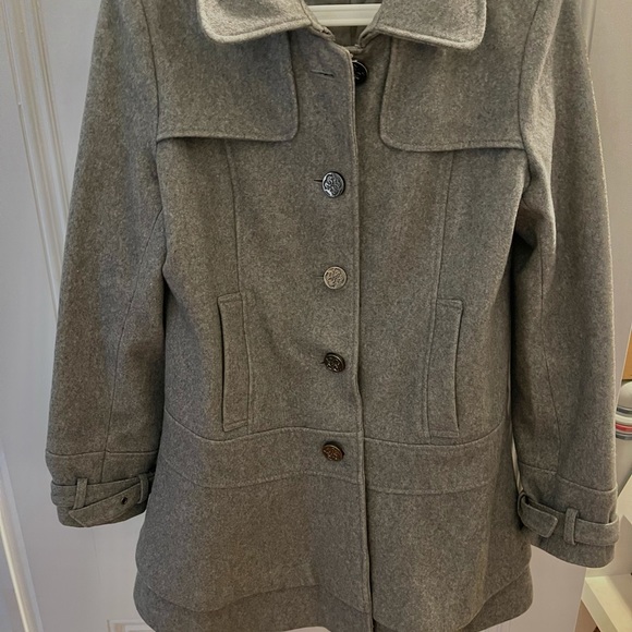 Manteau guess médium propre hiver - Picture 2 of 2
